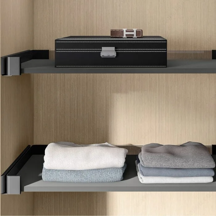 Walk-In Closet 3 Elite Closet - Pull-Out Shelf with Soft-Close organization
