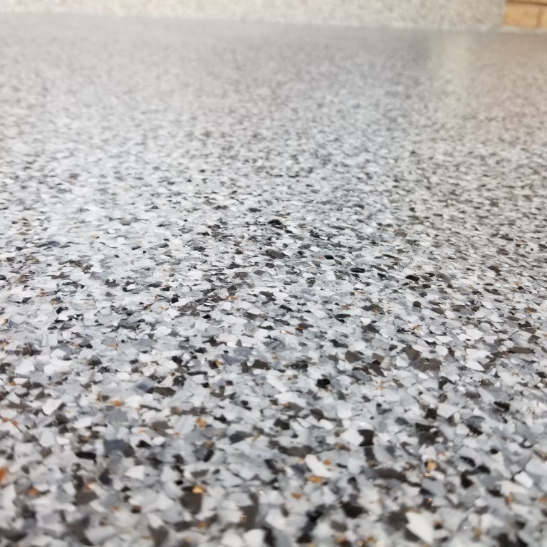 Flakes System flooring color