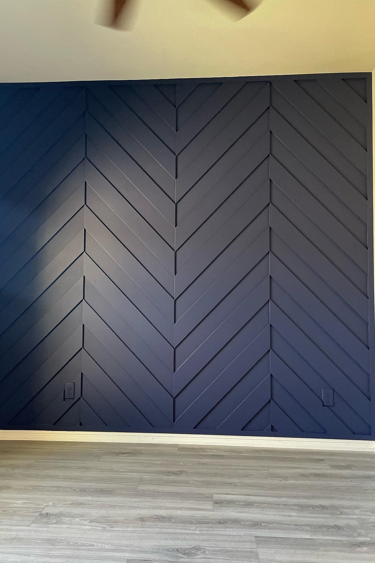 Accent Wall 57 311217030_1804469893235426_2435600838141466596_n