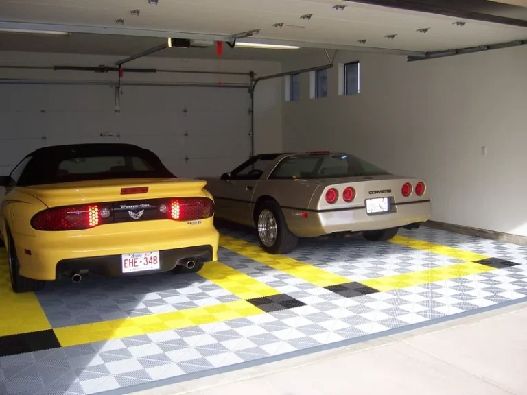 Interlocking Garage Floor Tiles 32 _39-garageCompressed